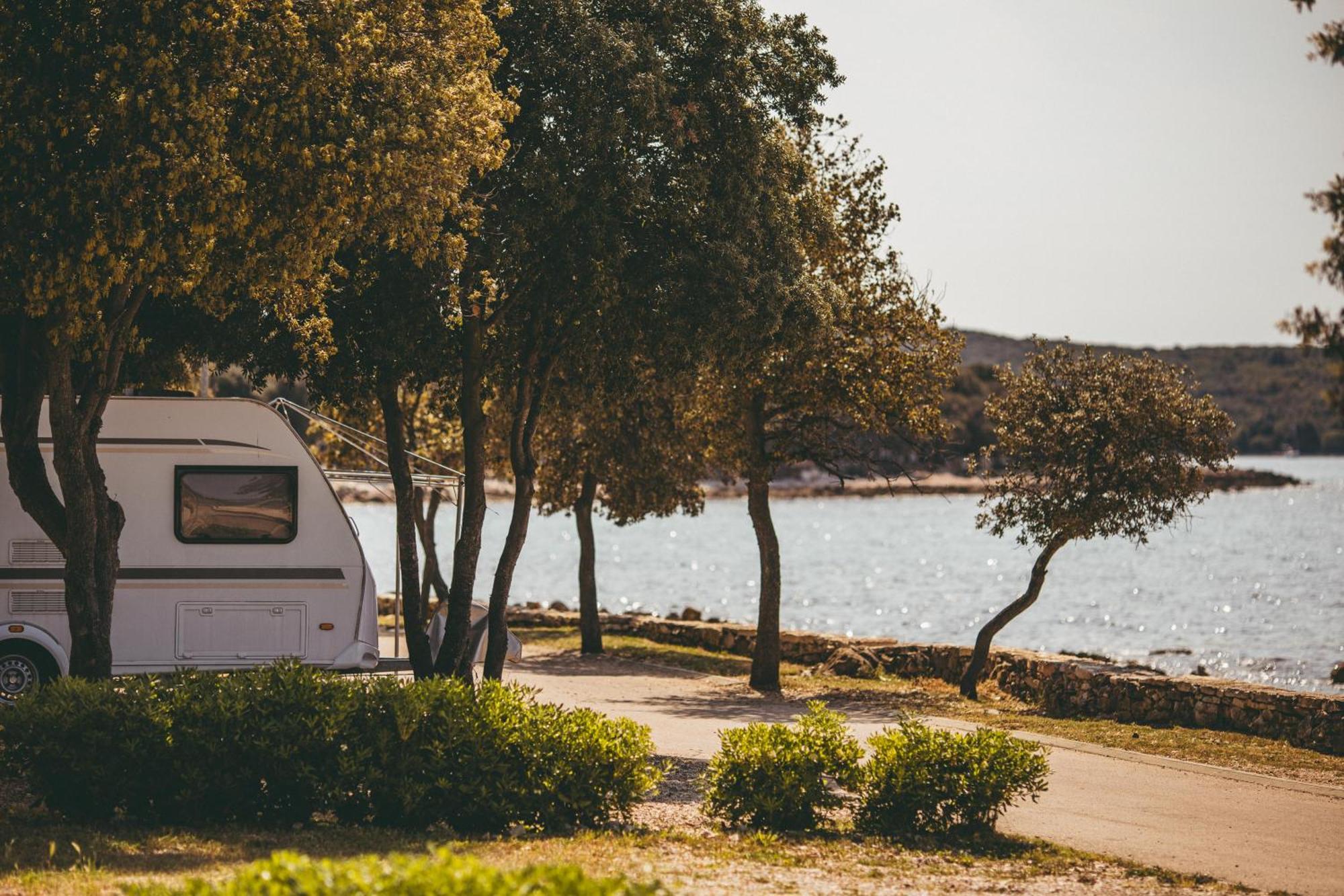 Maistra Camping Polari Pitches ロヴィニ エクステリア 写真