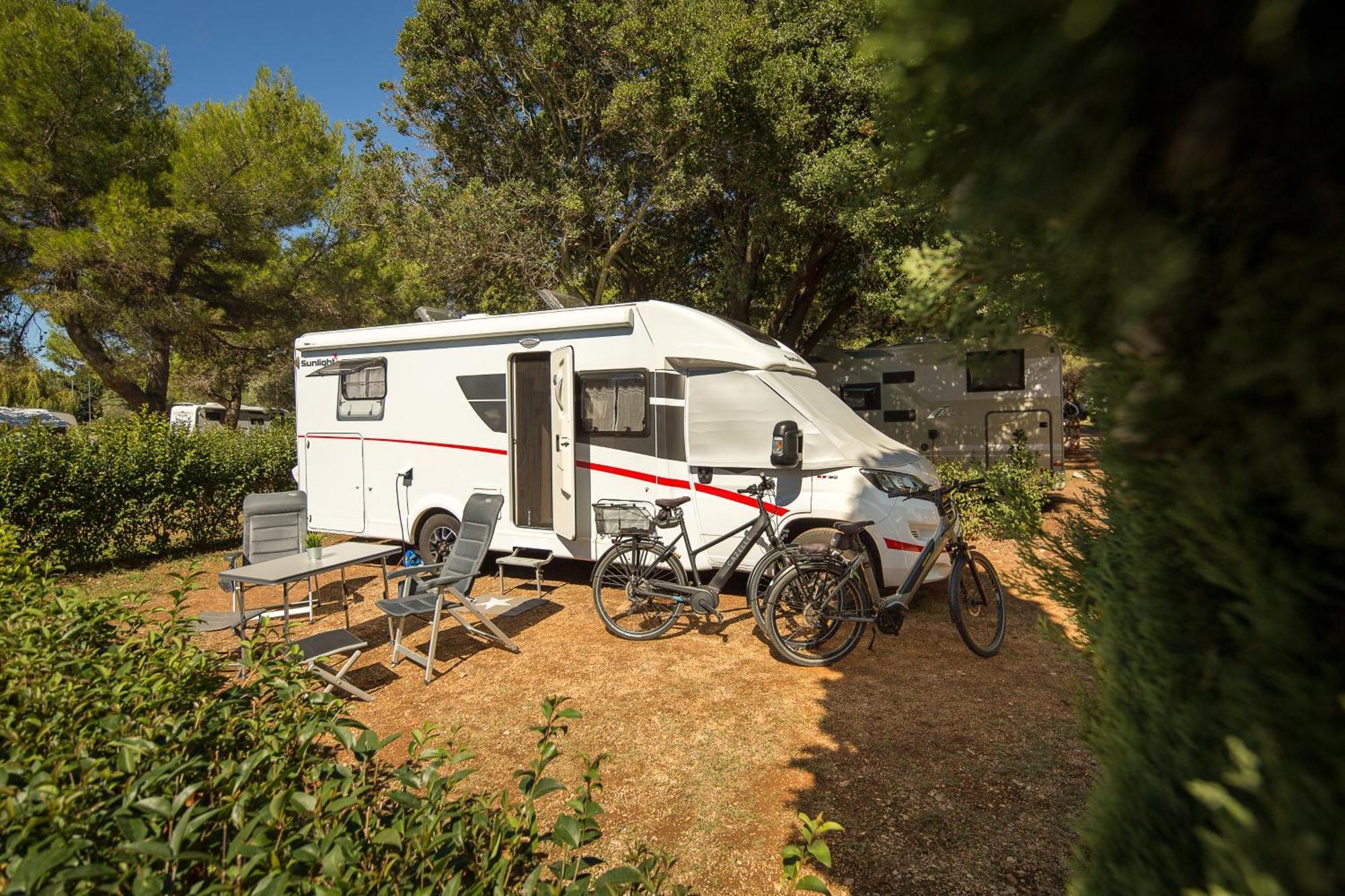 Maistra Camping Polari Pitches ロヴィニ エクステリア 写真