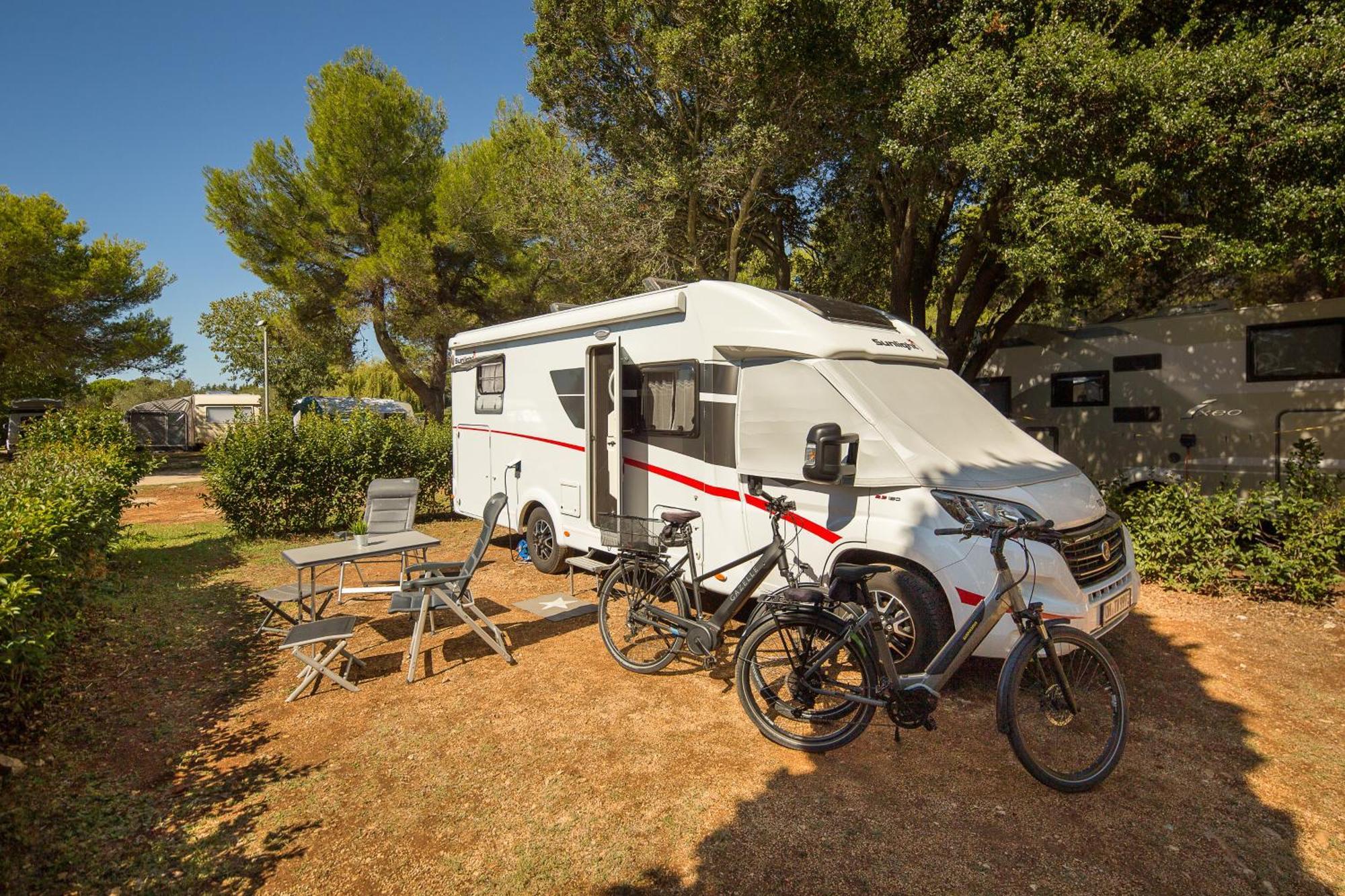 Maistra Camping Polari Pitches ロヴィニ エクステリア 写真
